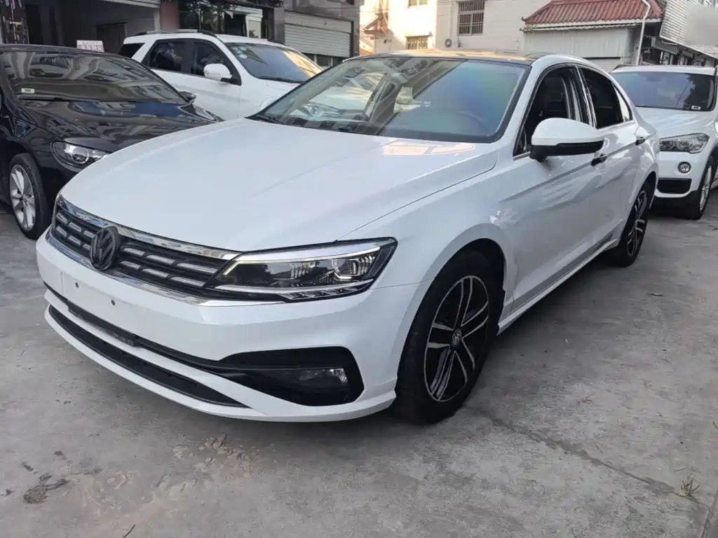 Volkswagen Lamando
