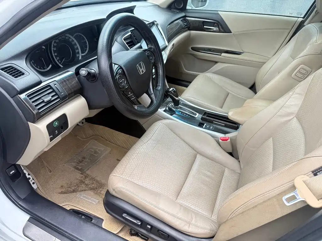 Honda Accord 2014 2.4L EX Luxury