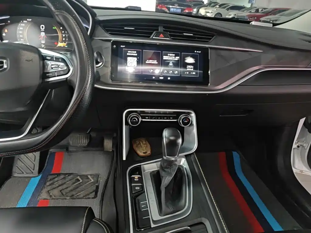 Geely Binrui — миниатюра 13