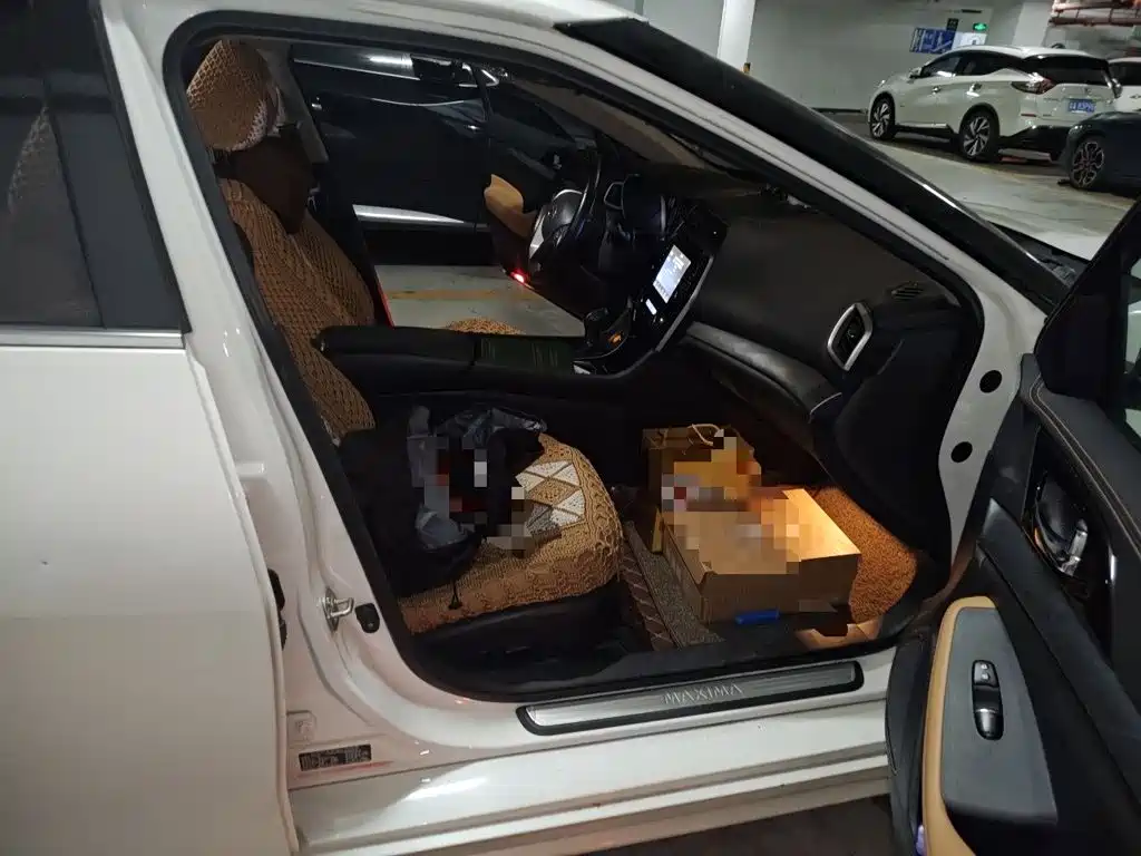 Nissan Cima — миниатюра 19