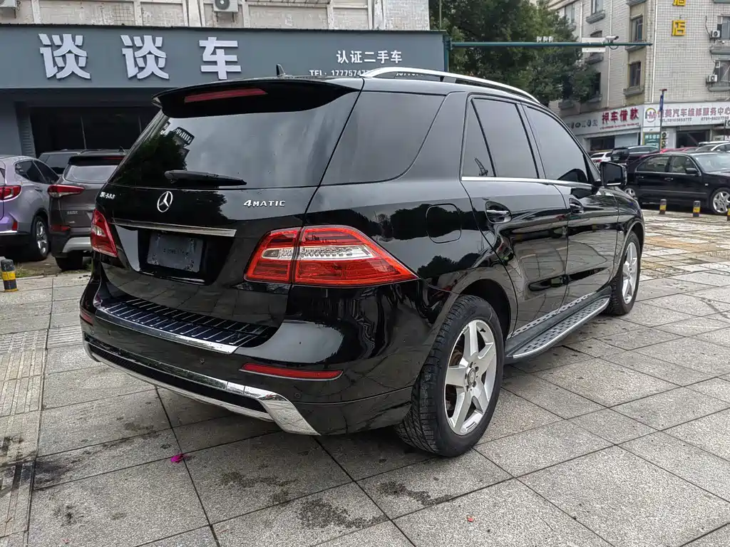 Mercedes-Benz M-Class — миниатюра 6