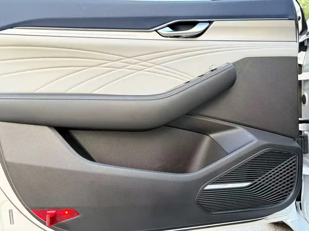 Geely Xingrui — миниатюра 17