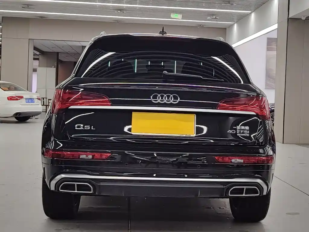 Audi Q5L — миниатюра 12