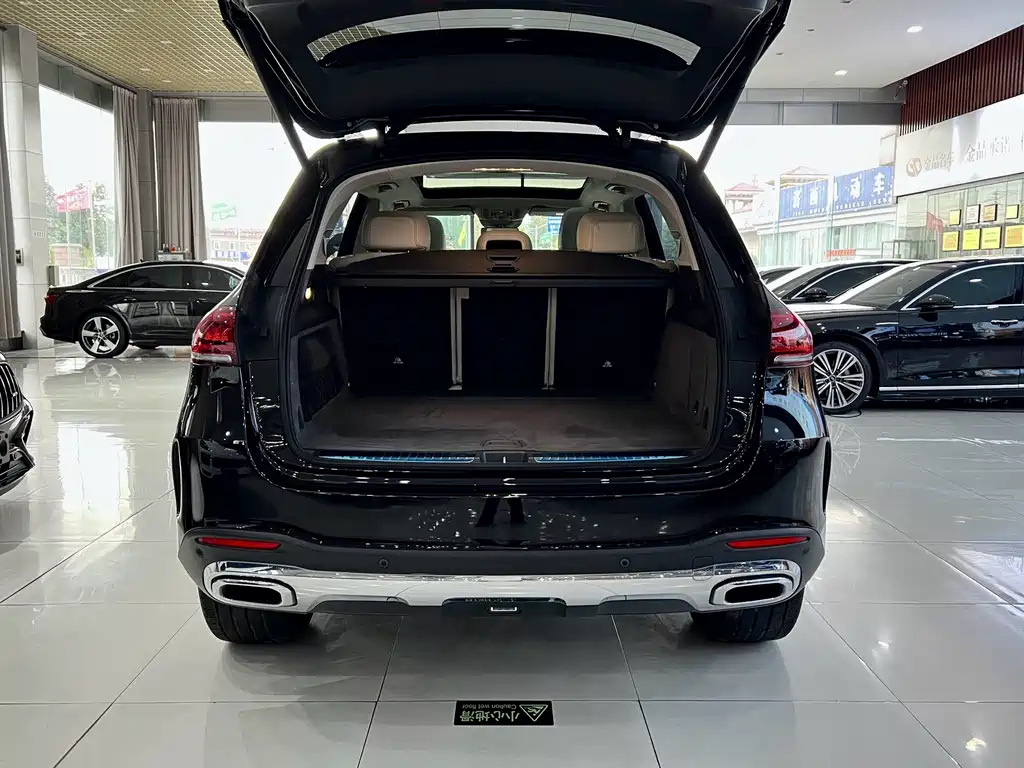 Mercedes-Benz GLE (Import) — миниатюра 25