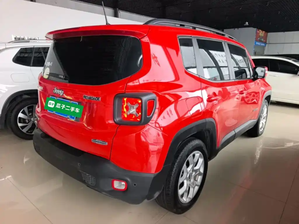 Jeep Renegade — миниатюра 7