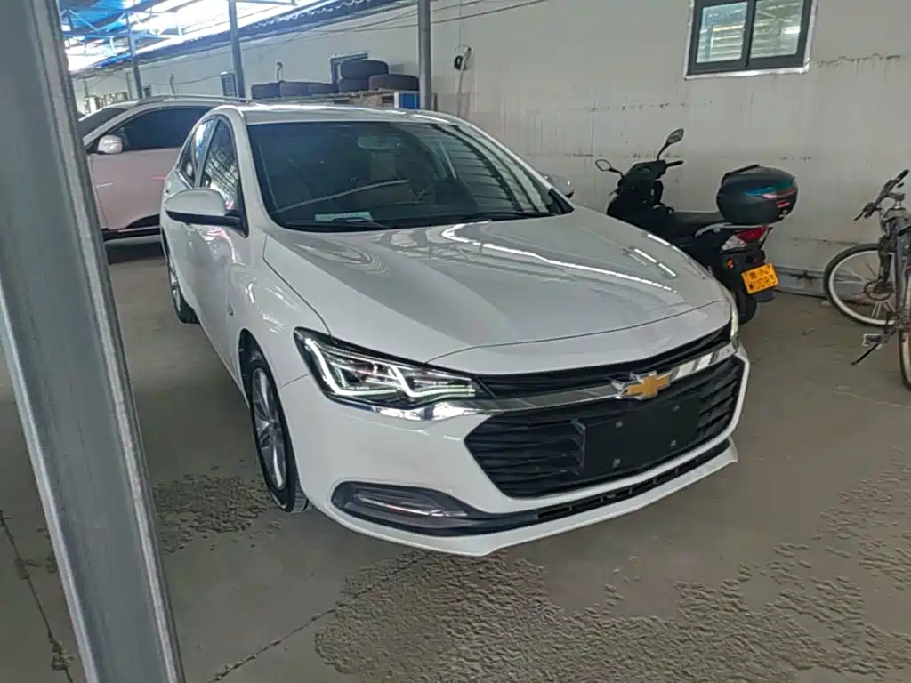 Chevrolet Monza — миниатюра 4