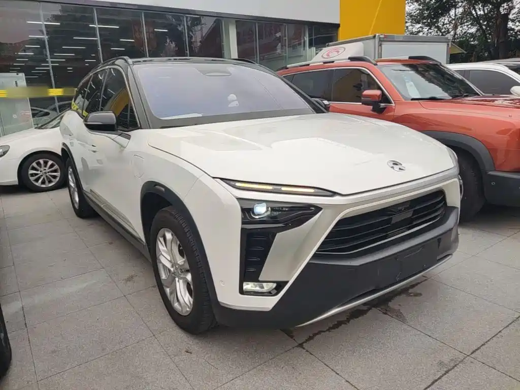 NIO ES8 — миниатюра 4