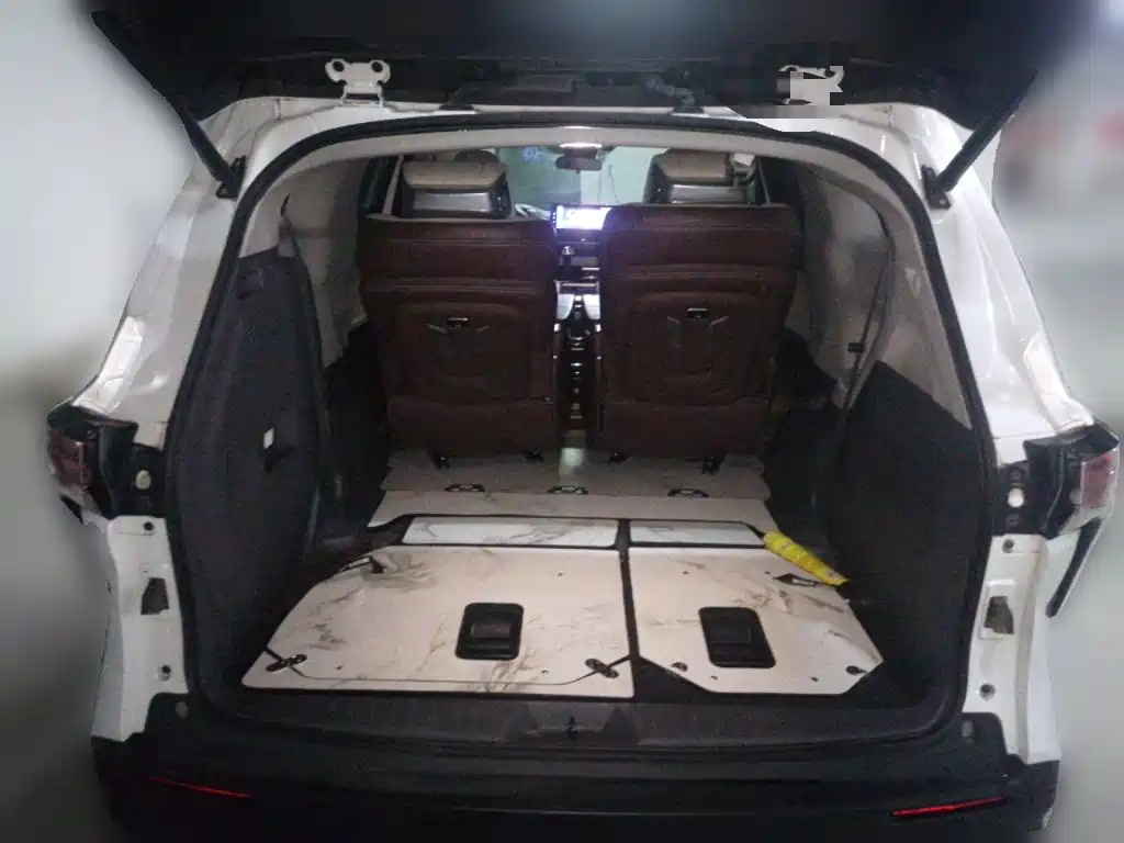 Toyota Sienna — миниатюра 10