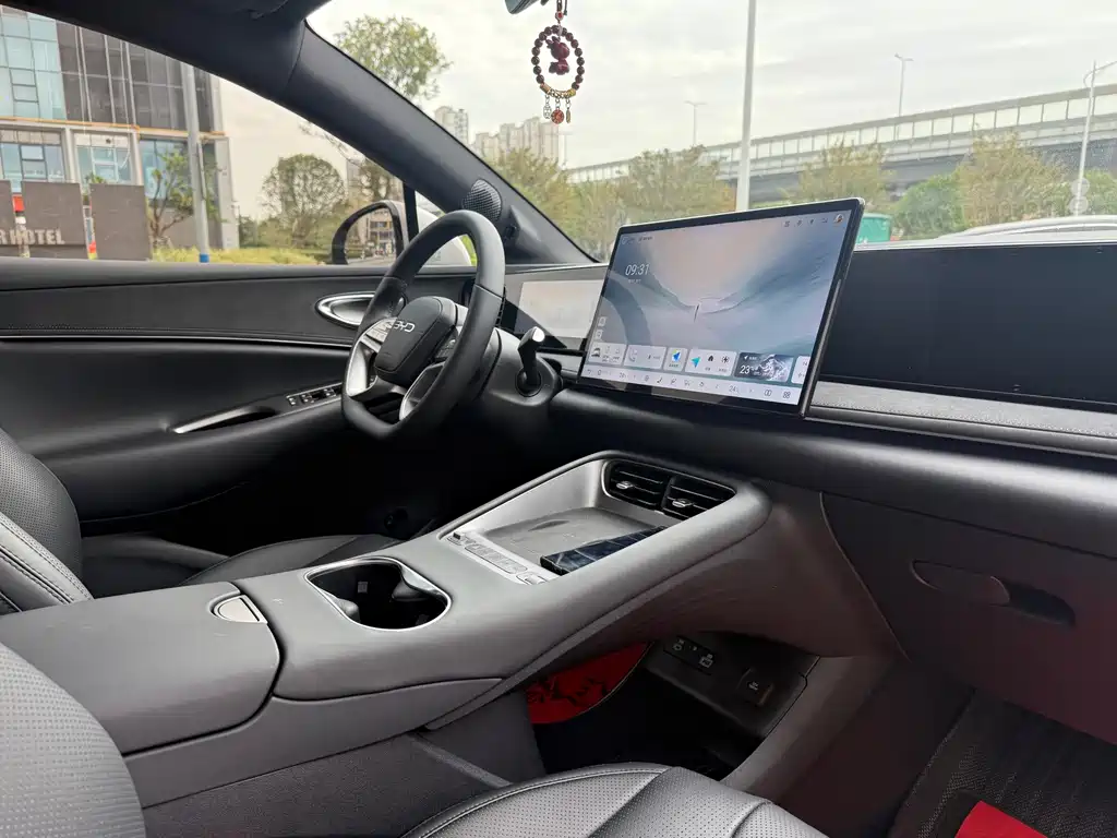 BYD Sealion 06 — миниатюра 10