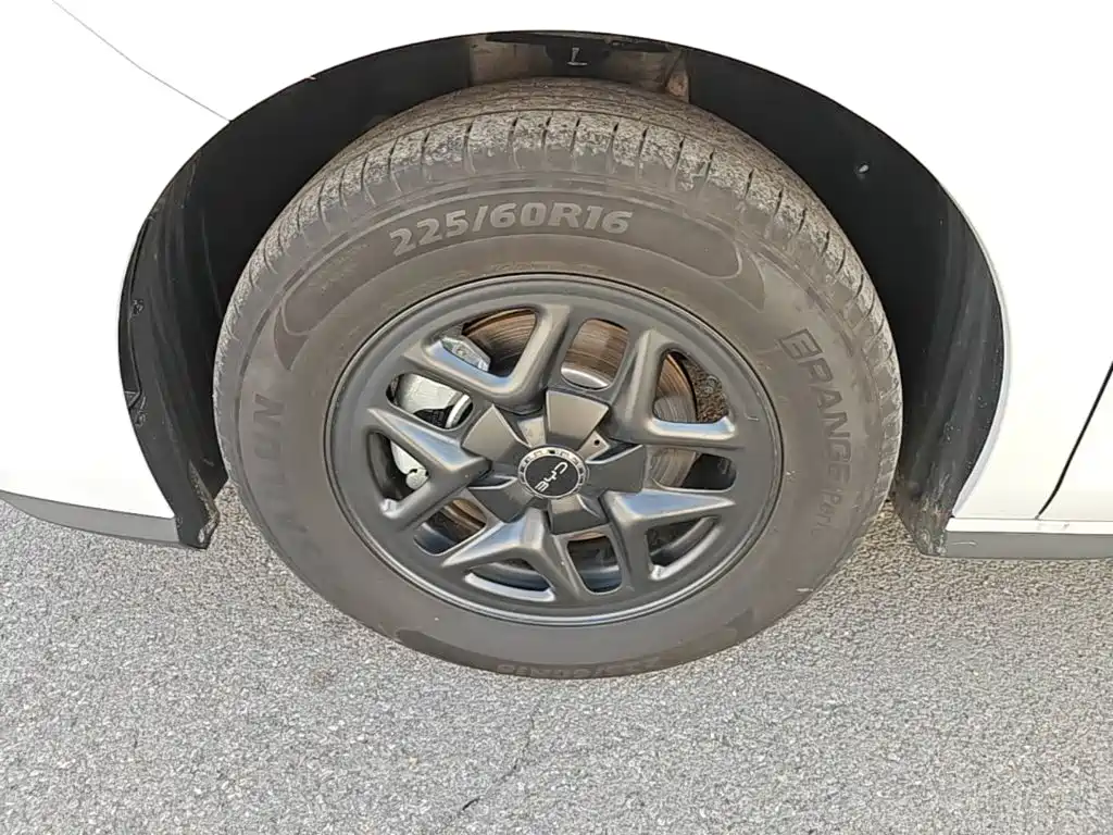 BYD Seal 05 DM-i — миниатюра 23