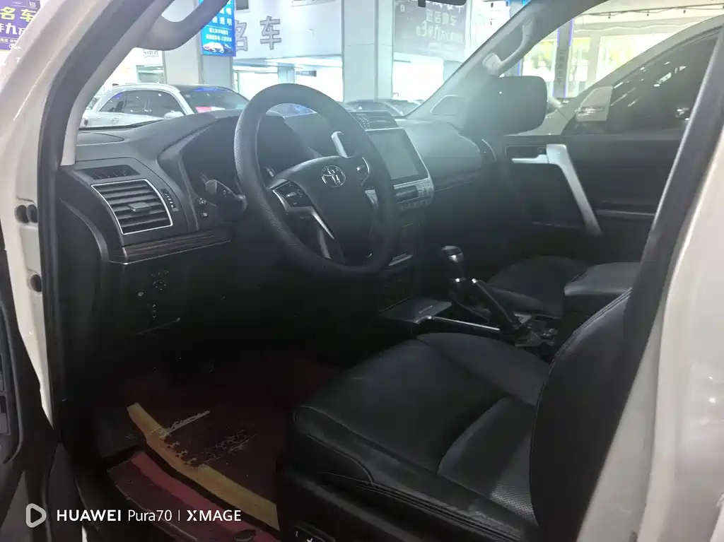 Toyota Prado — миниатюра 4