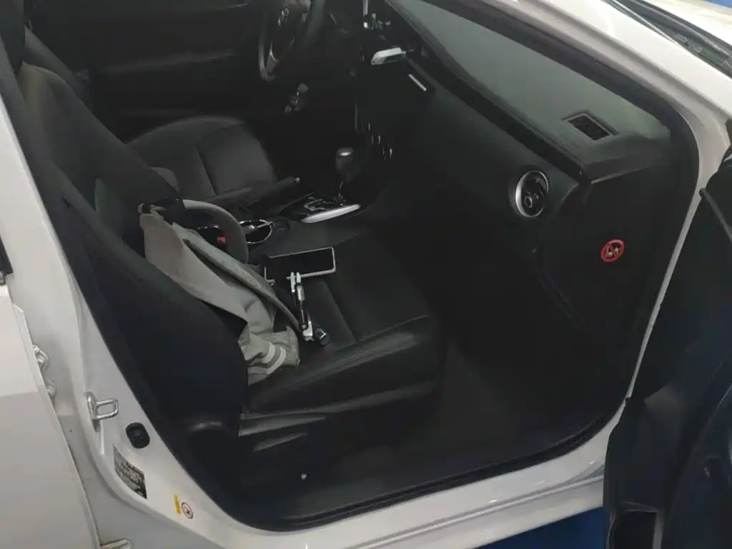 Toyota Corolla — миниатюра 25