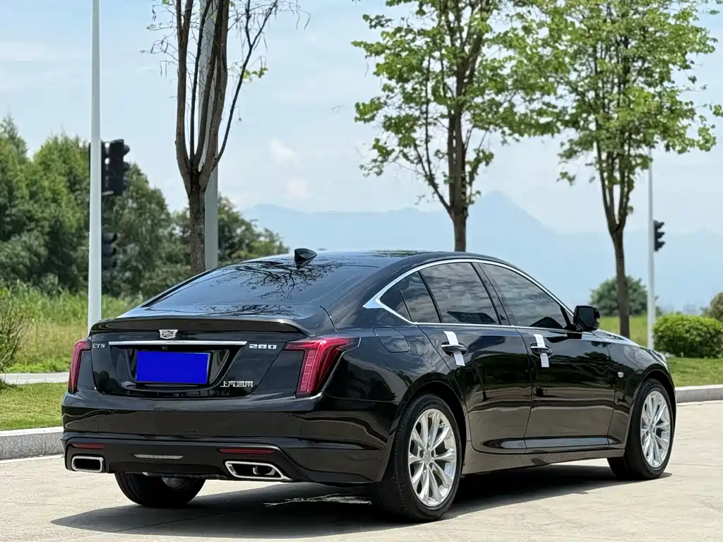 Cadillac CT5 — миниатюра 5