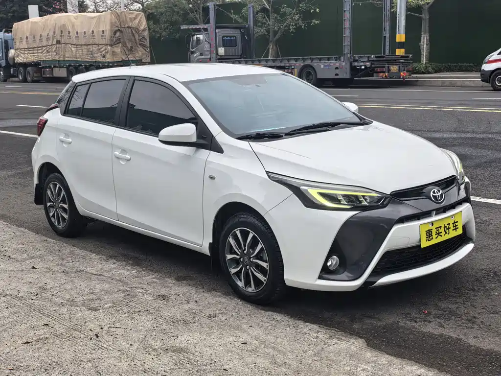 TOYOTA YARIS L ZHIXUAN