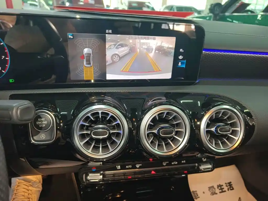 Mercedes-Benz A-Class — миниатюра 13