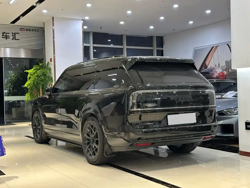 Zeekr 9X — миниатюра 16