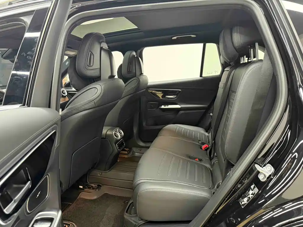 Mercedes-Benz GLC — миниатюра 16