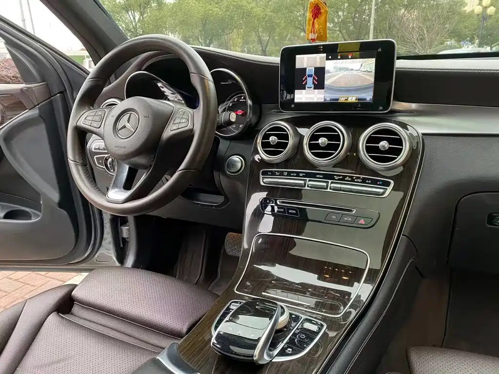 Mercedes-Benz GLC — миниатюра 5