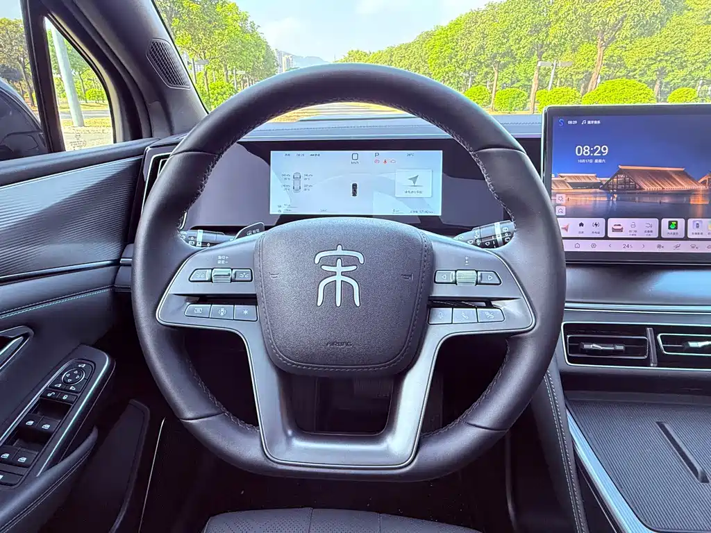 BYD L DM-i — миниатюра 12