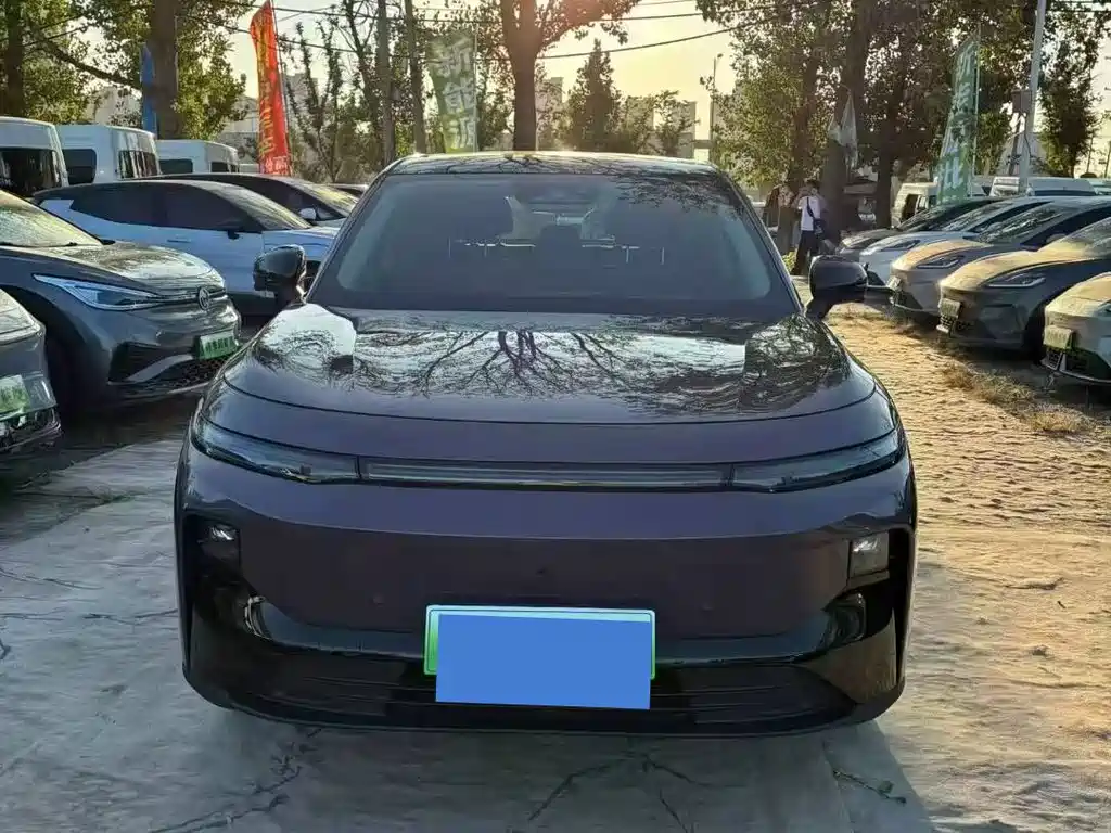 Leapmotor Leapmotor B10 — миниатюра 2