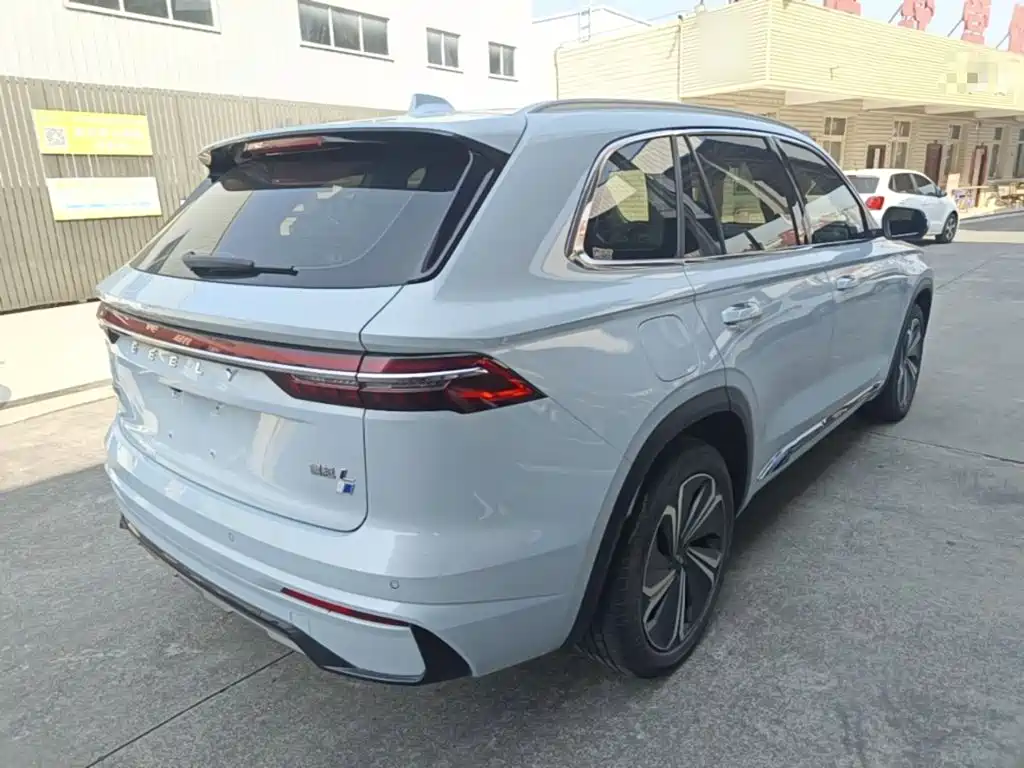 Geely Xingyue L — миниатюра 7