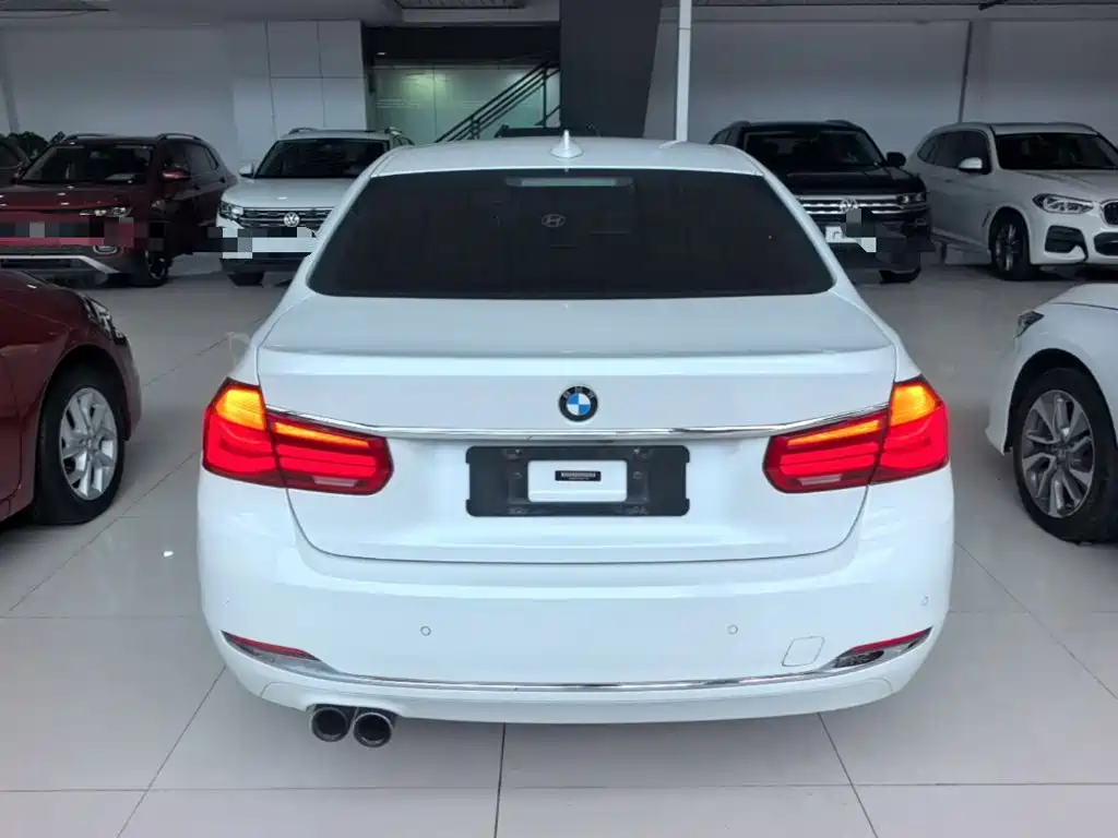 BMW 3 Series — миниатюра 6