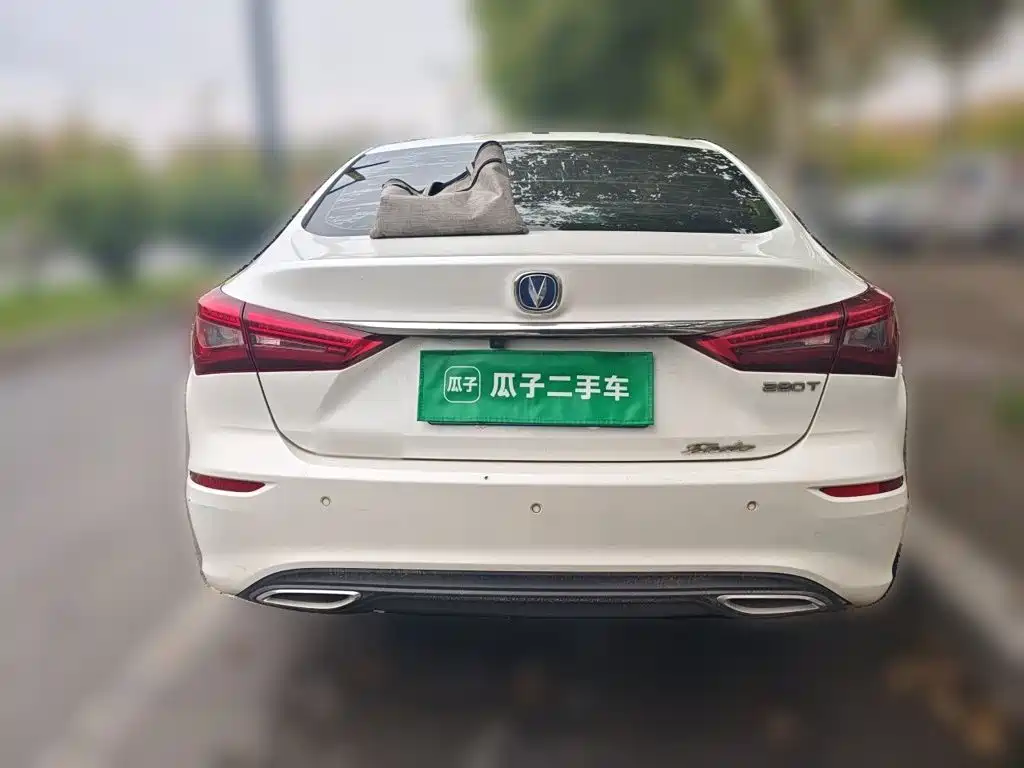Changan Eado — миниатюра 3