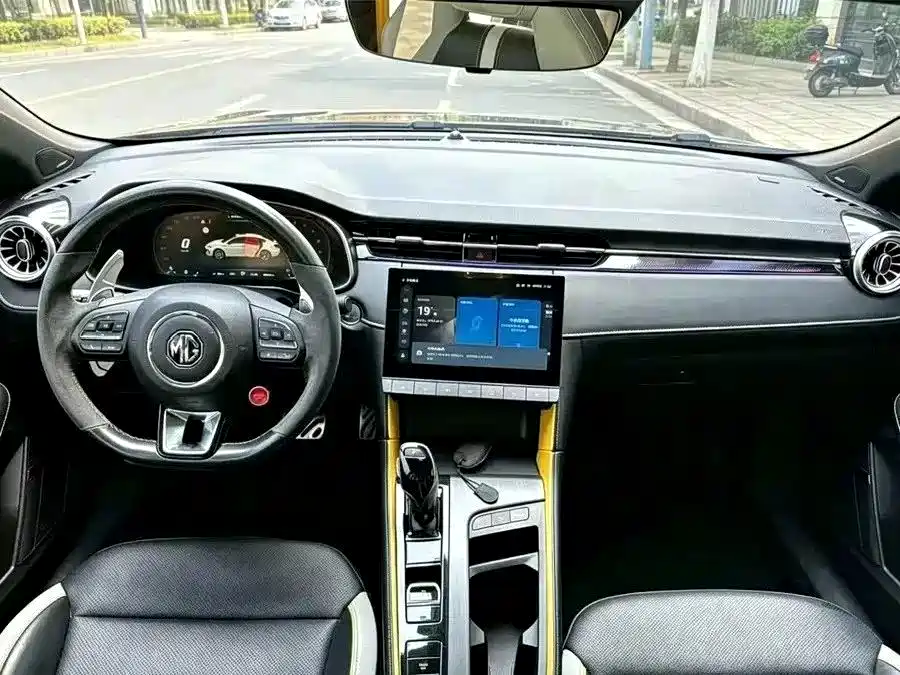 MG MG6 — миниатюра 5