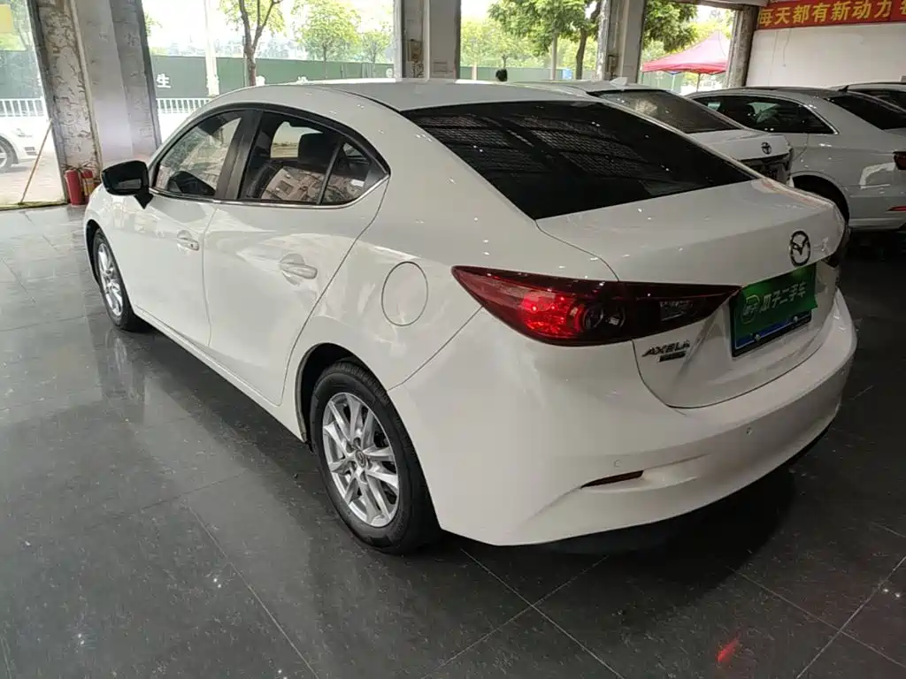 Mazda 3 Axela — миниатюра 5