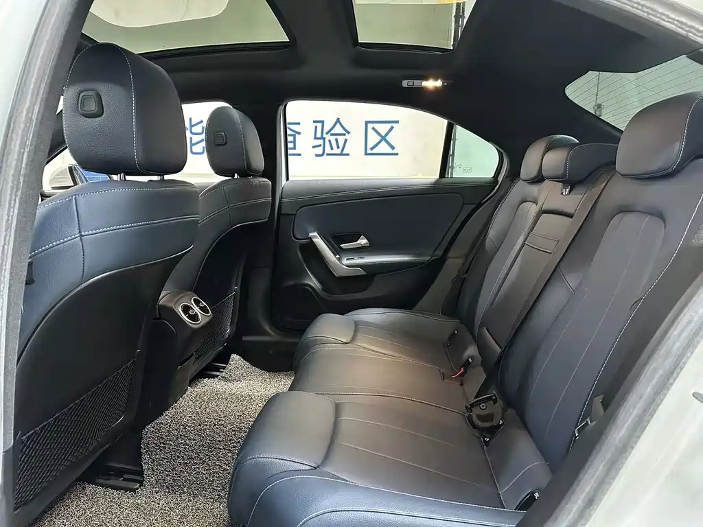 Mercedes-Benz A-Class — миниатюра 17