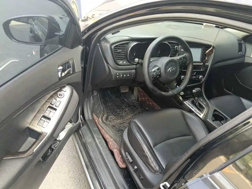 Kia K5 — миниатюра 12