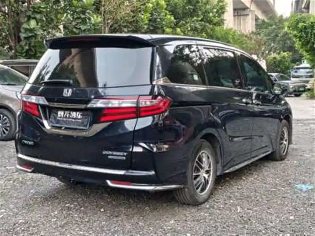 Honda Odyssey — миниатюра 8