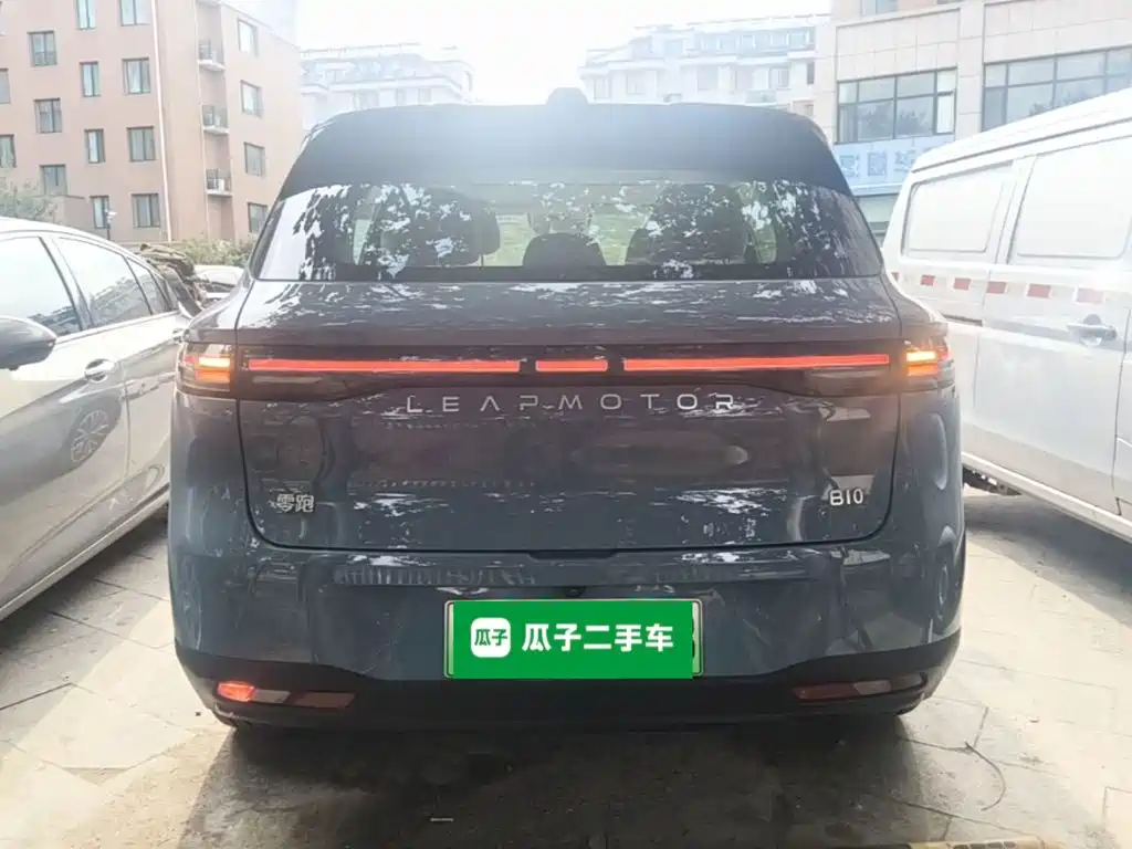 Leapmotor Leapmotor B10 — миниатюра 6