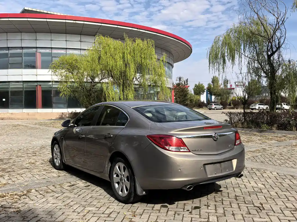 Buick Regal — миниатюра 6