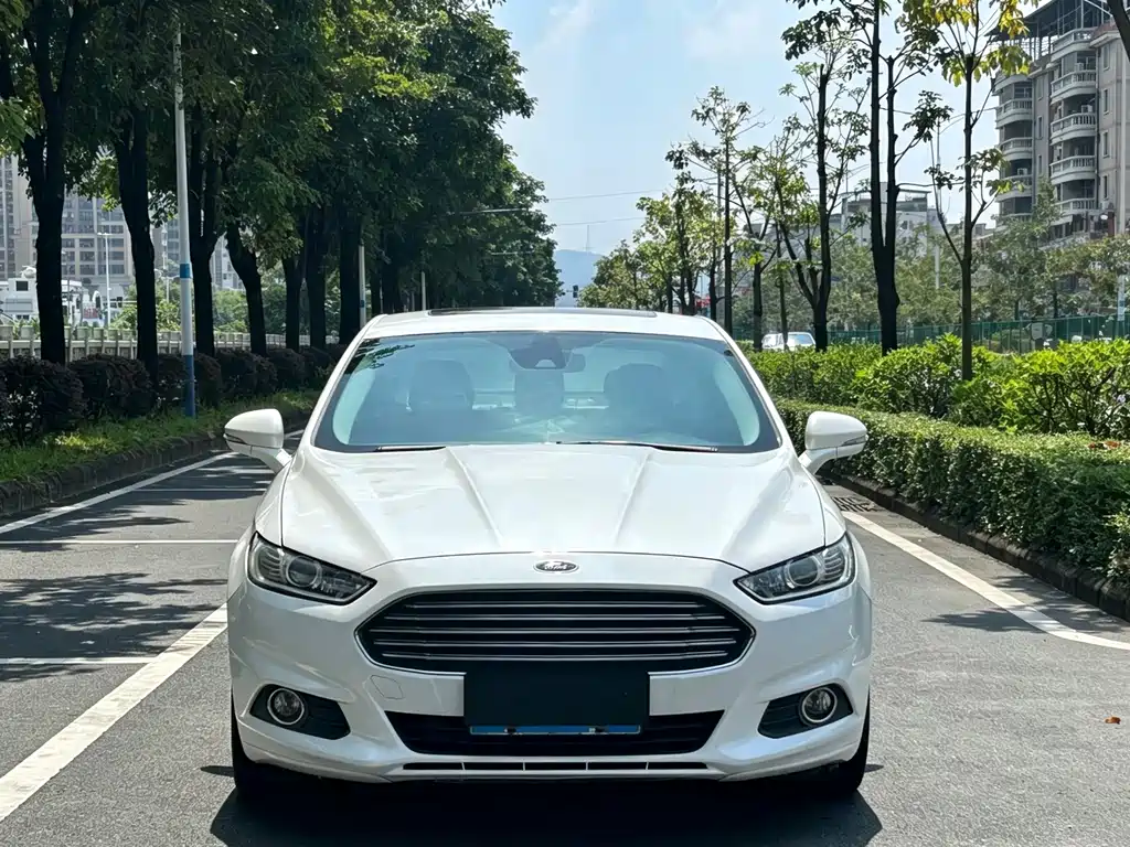 Ford Mondeo — миниатюра 2