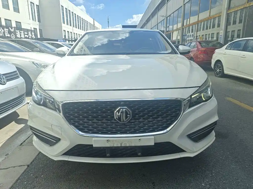 MG MG6 — миниатюра 3