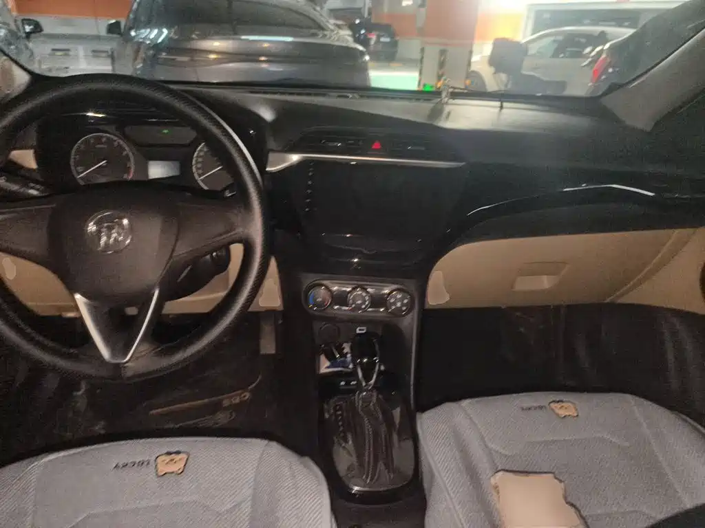Buick Excelle — миниатюра 5