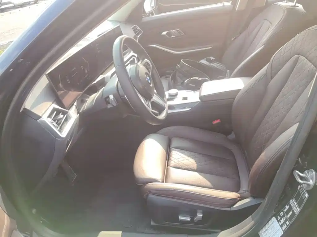 BMW 3 Series — миниатюра 20