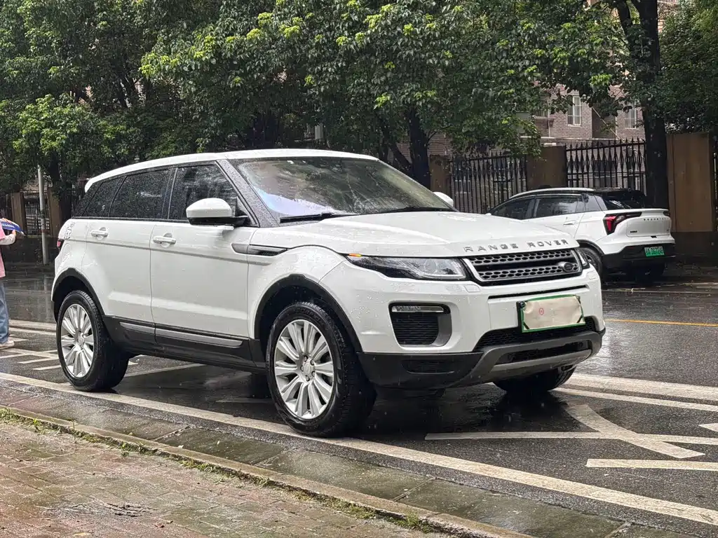 Land Rover Evoque — миниатюра 3
