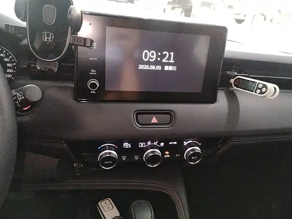Honda Vezel — миниатюра 13