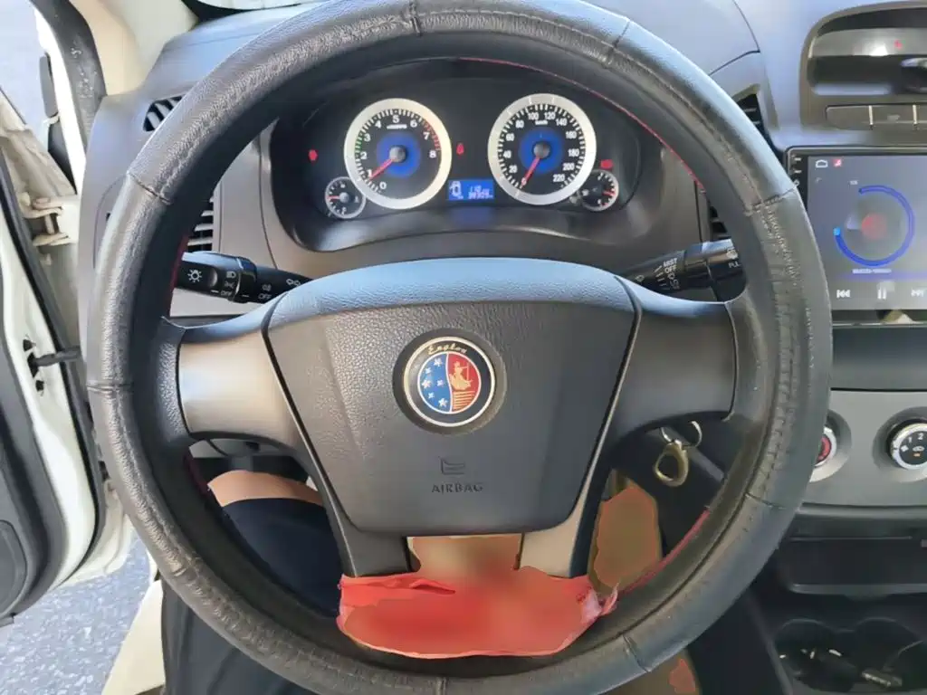 Geely King Kong — миниатюра 11