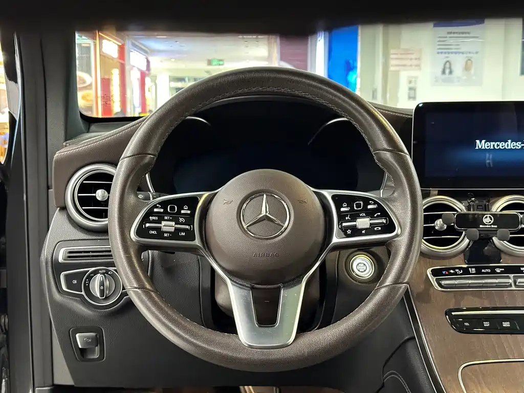 Mercedes-Benz GLC — миниатюра 17