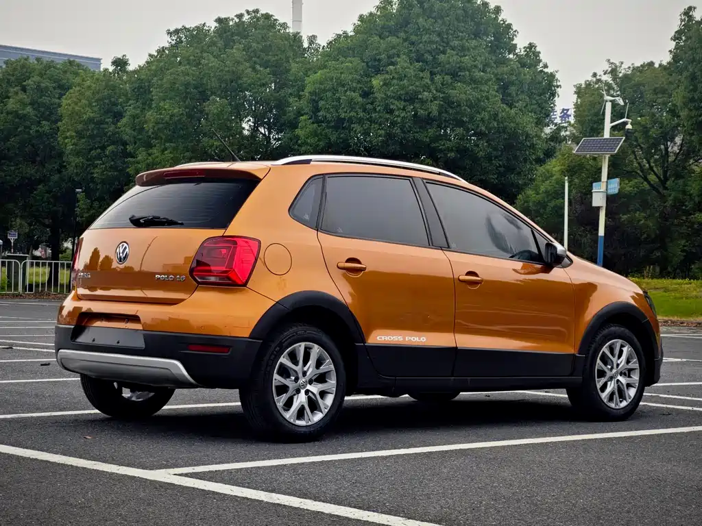 Volkswagen Polo — миниатюра 7