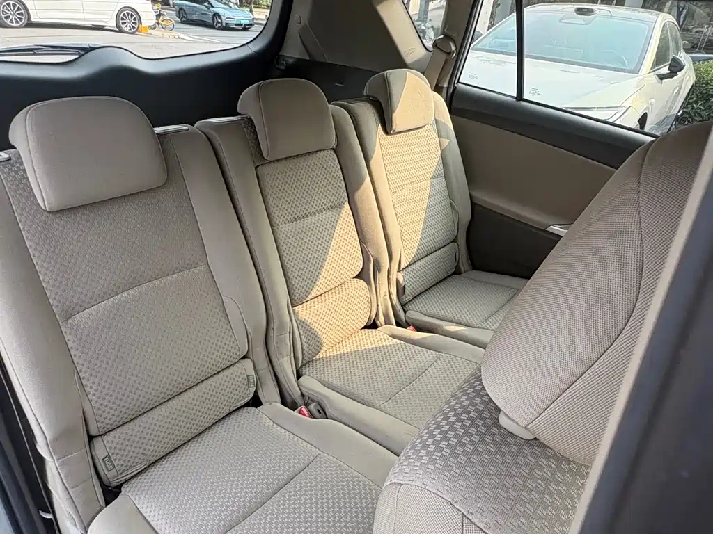 Toyota Verso 2012 180G CVT Comfort