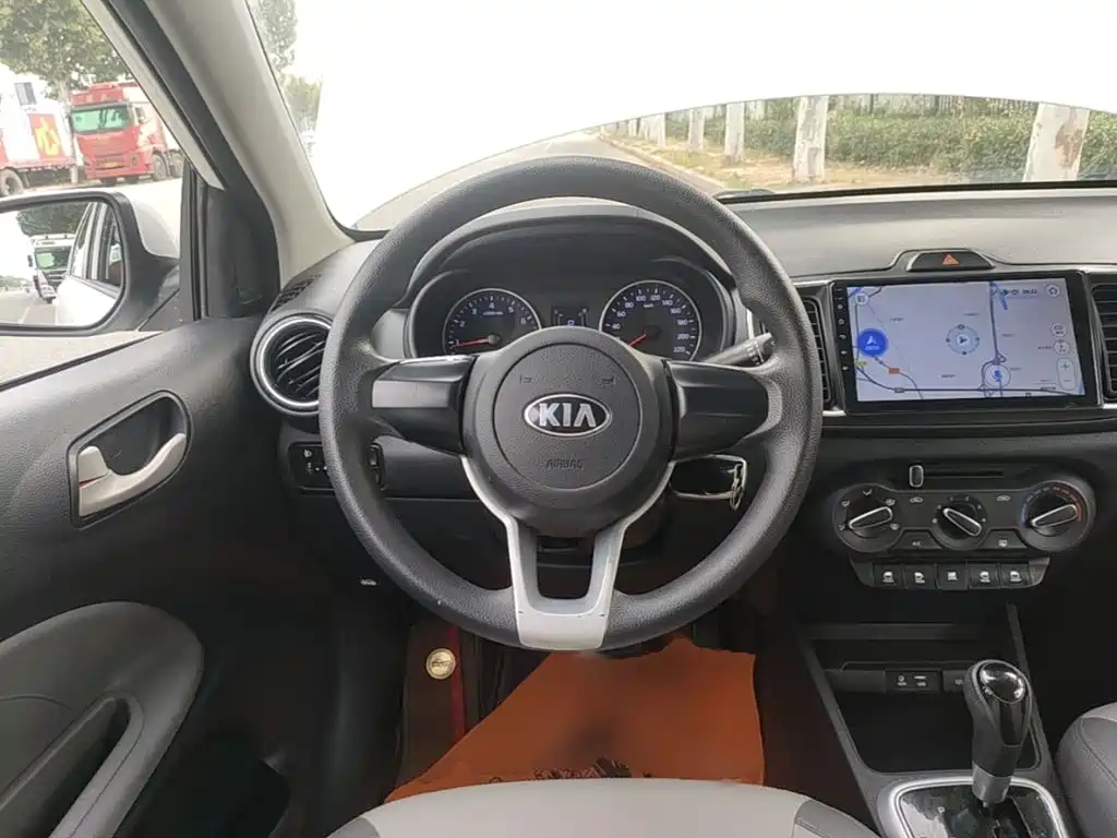 Kia Huanchi — миниатюра 11