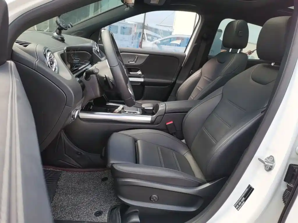 Mercedes-Benz GLA — миниатюра 15