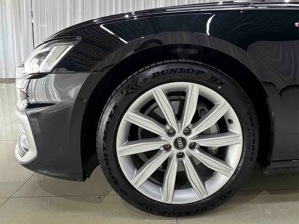 Audi A6L — миниатюра 22