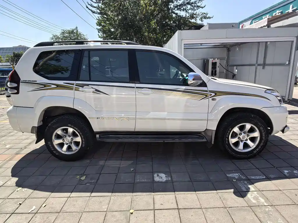 Toyota Prado — миниатюра 8