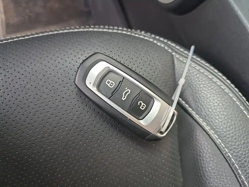 Geely Vision X6 — миниатюра 9