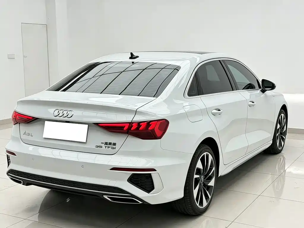 Audi A3 — миниатюра 12